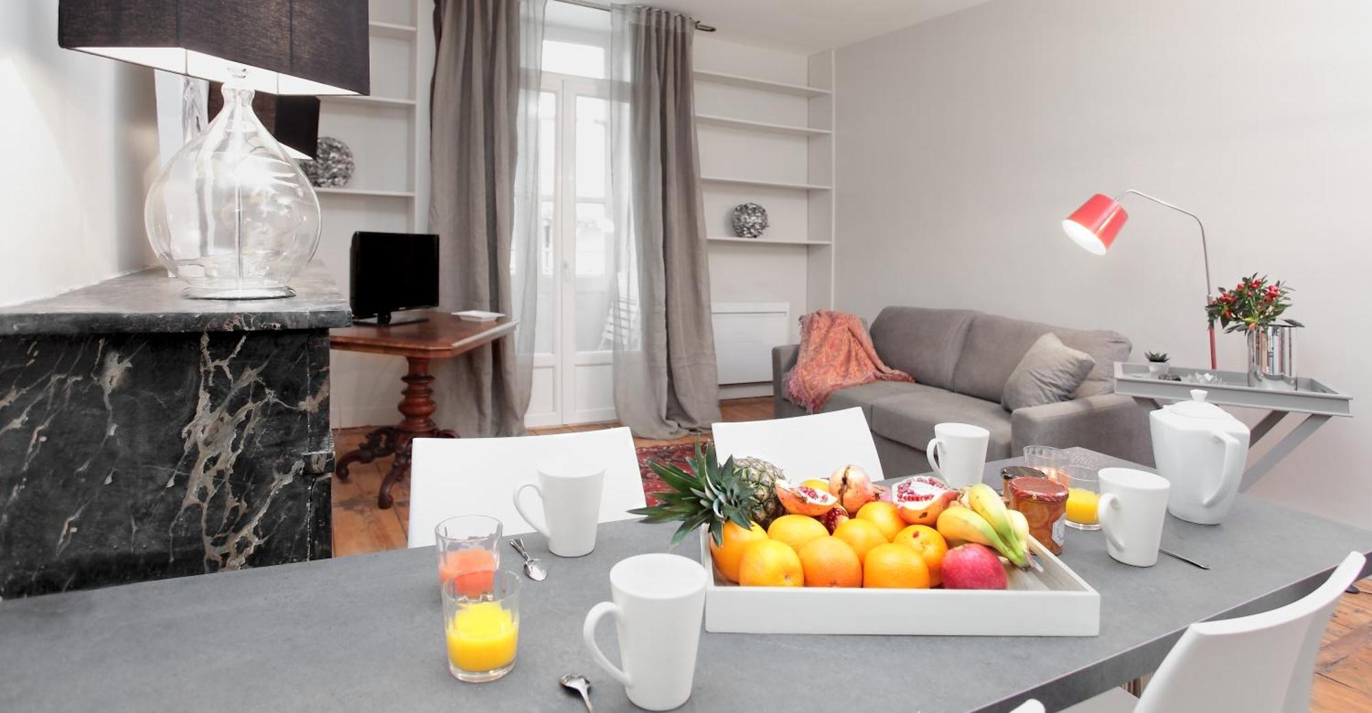 Suites De La Tour Perigueux Centre Экстерьер фото